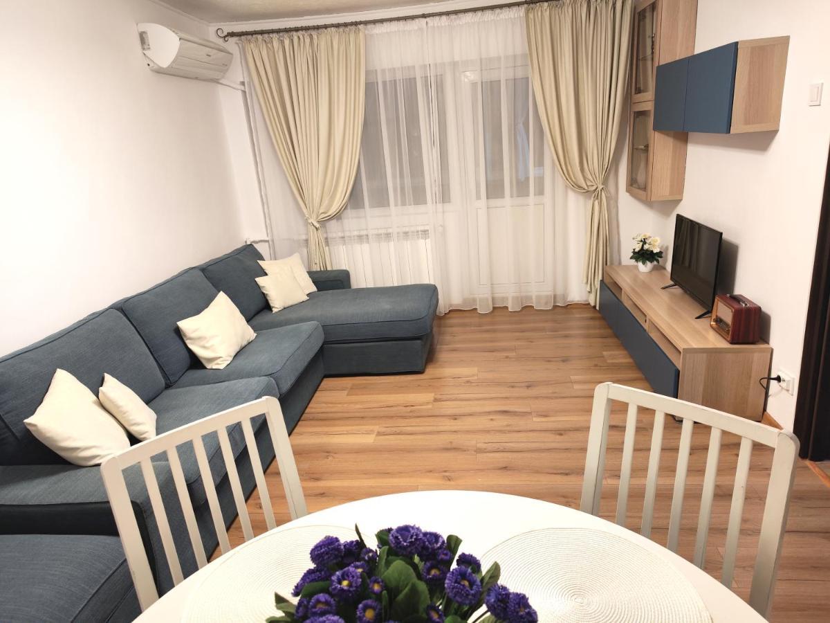 Platinum Apartment - Apartament Cu 3 Camere, 2 Dormitoare, 2 Bai, Bucatarie Complet Utilata, 2 Balcoane Boekarest Buitenkant foto