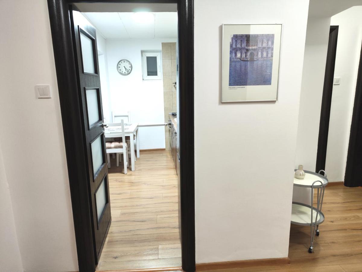 Platinum Apartment - Apartament Cu 3 Camere, 2 Dormitoare, 2 Bai, Bucatarie Complet Utilata, 2 Balcoane Boekarest Buitenkant foto
